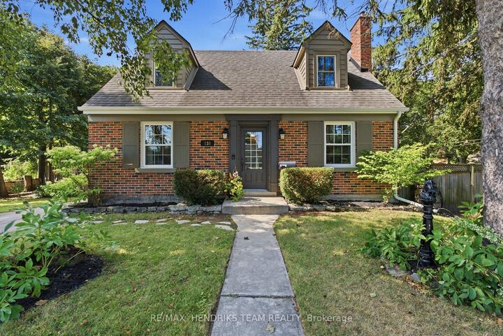 138 Kathleen Street — photo 1