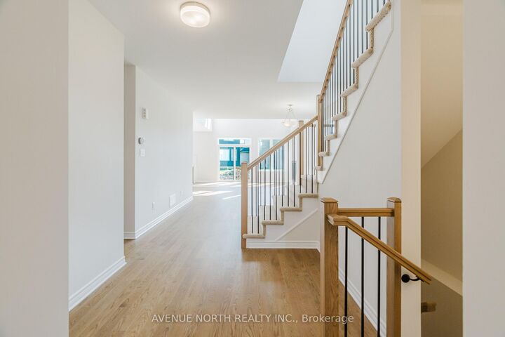 Property Photo: 263 Ginebik Way ON K1X 0H5