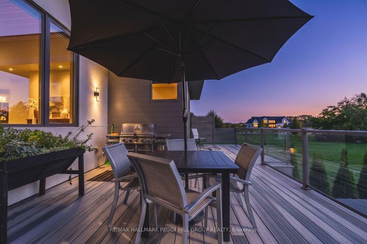 Property Photo: 7 Meadowlark Way ON L9Y 0K1