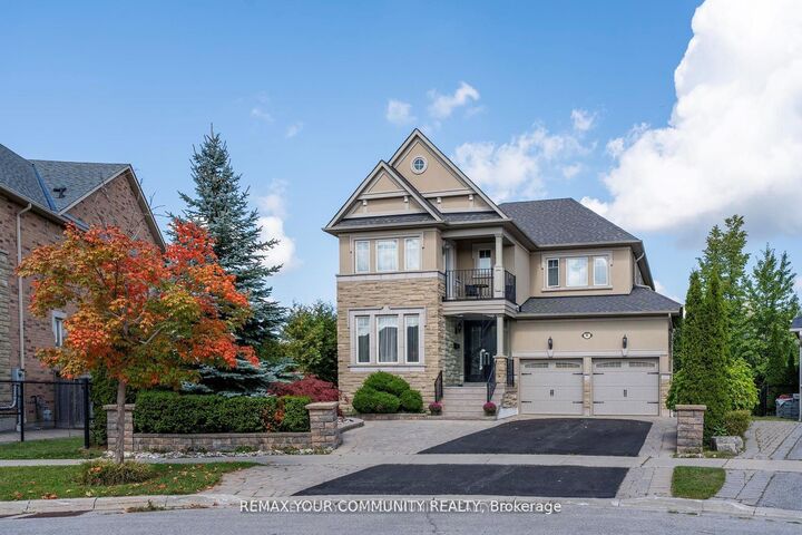 Property Photo: 35 Vandervoort Drive ON L4E 0C7