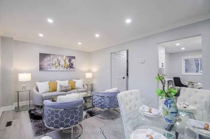 Property Photo:  50 Silverbell Grove 4  ON M1B 2L7 