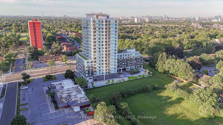 Property Photo: 3220 Sheppard Avenue 1707 ON M1T 0B7