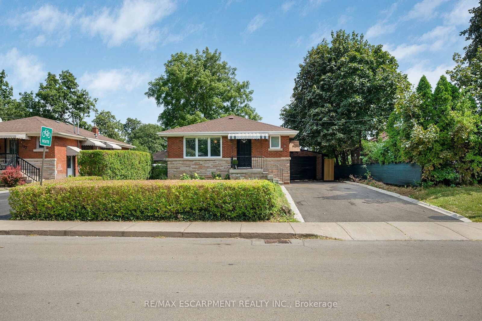 Property Photo: 201 Terrace Drive ON L9A 2Z2