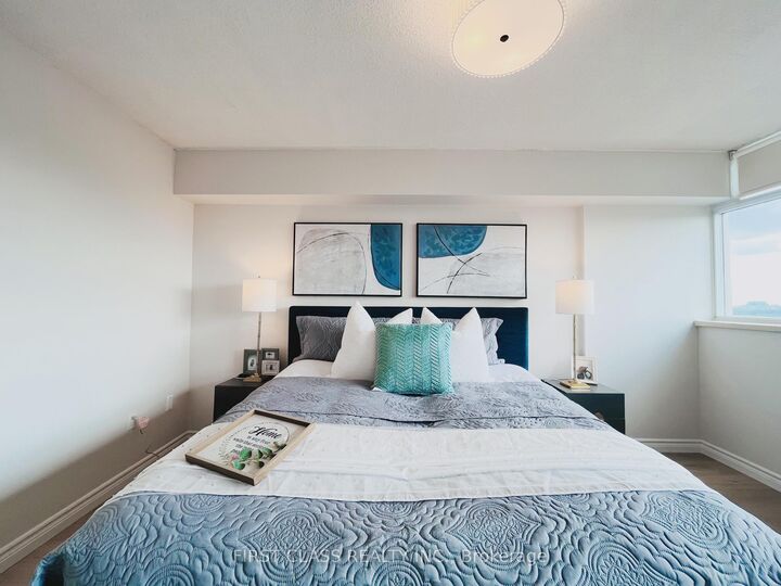 Property Photo: 25 Silver Springs Boulevard 1701 ON M1V 1M9