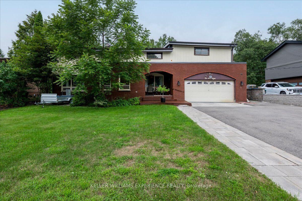 Property Photo: 298 Seventh Street ON L4R 3Z9