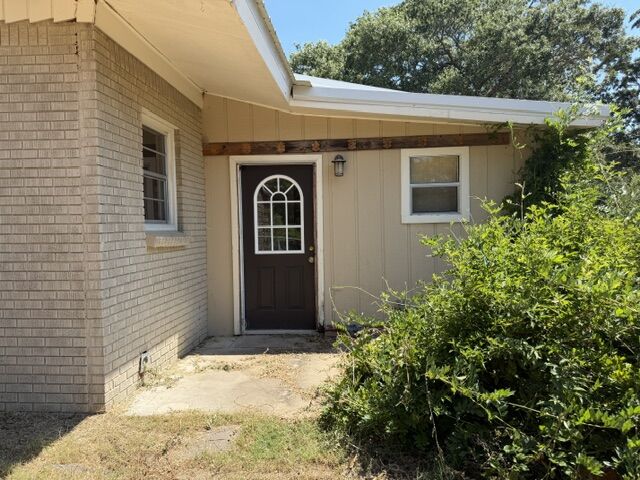 Property Photo: 11093 SE 1142 Avenue OK 74571