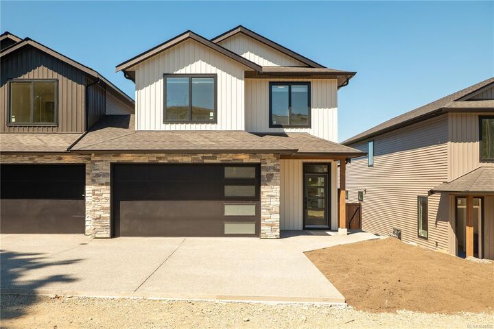 Property Photo: 2302 Arbot Rd #102 BC V9R 6S8