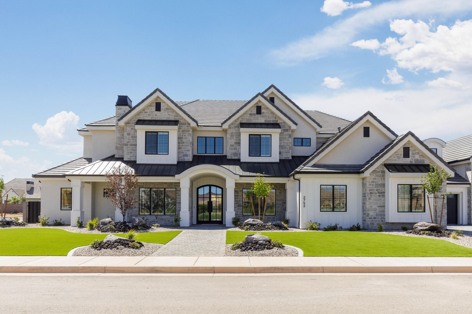 Property Photo:  2752 S 240 W  UT 84780 