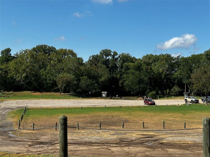 Property Photo: 392 Riverside Drive TX 78602
