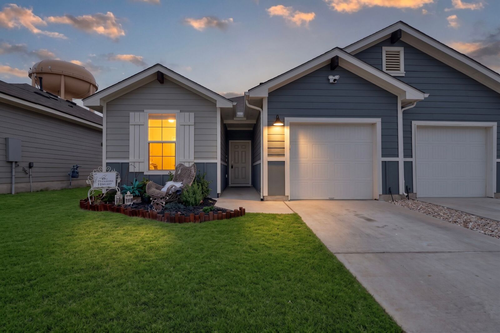 Property Photo: 439 Arnold Loop A TX 78640