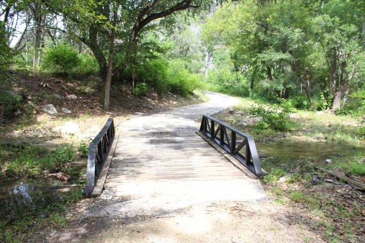 Property Photo: 17234 E Reed Parks Road TX 78645