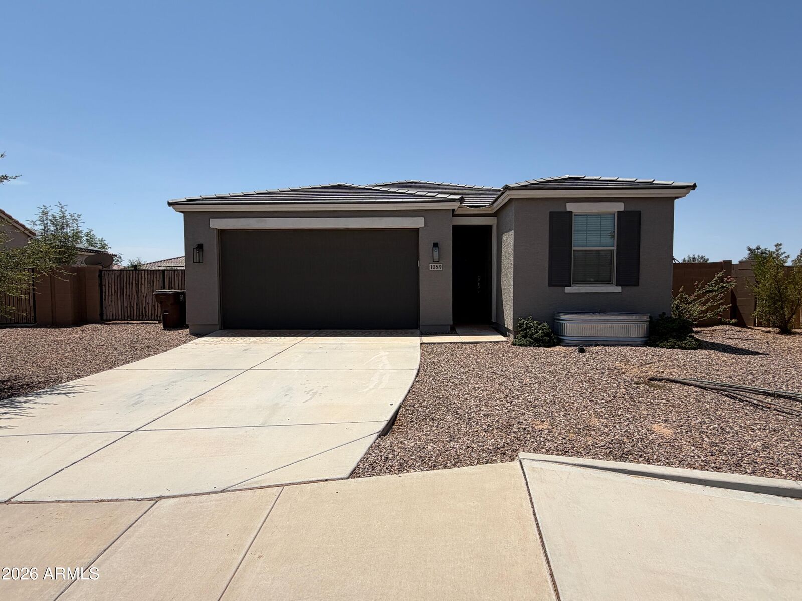 Property Photo: 1089 W Elm Avenue AZ 85128