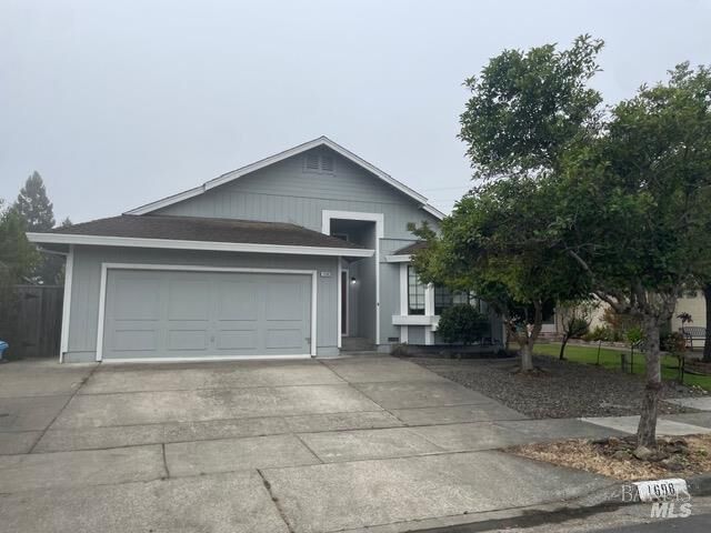 Property Photo: 1698 Randon Way CA 95403