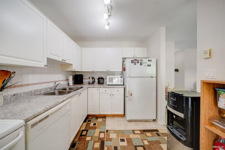 Property Photo:  1310 Cariboo Street 817  BC V3M 1X2 
