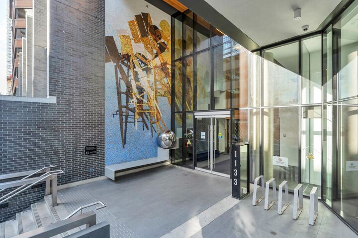 Property Photo:  1133 Hornby Street 809  BC V6Z 1W1 