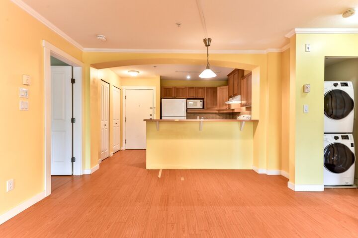 Property Photo:  1420 Parkway Boulevard 312  BC V3E 3J6 