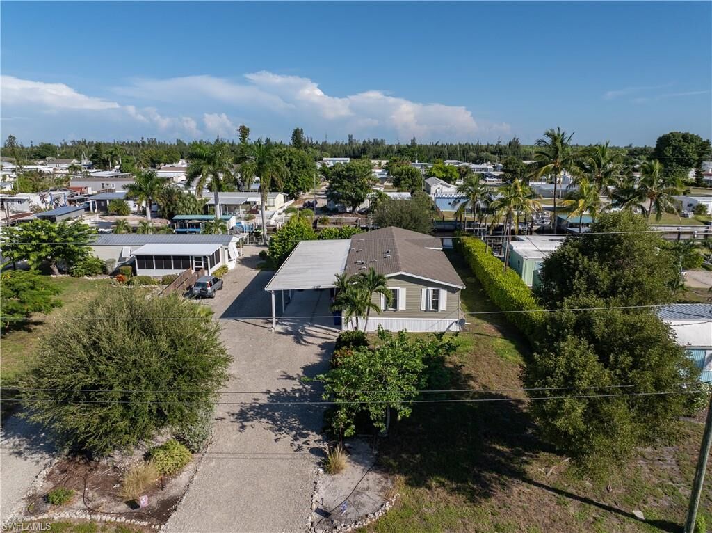 Property Photo: 4826 Sandpiper Dr SW FL 33956