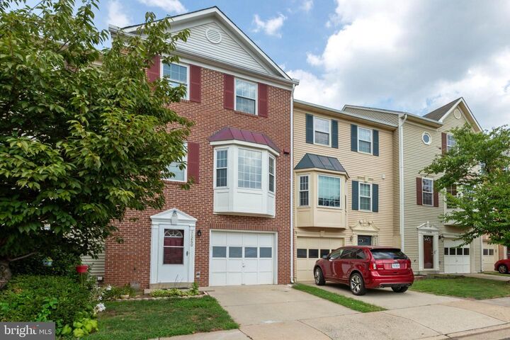 Property Photo:  11260 Kessler Place  VA 20109 