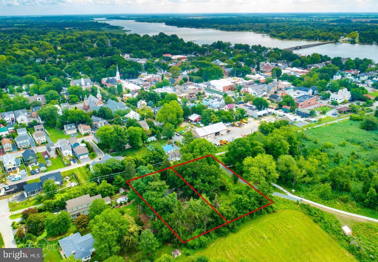 Property Photo: 302 S Mill Street MD 21620