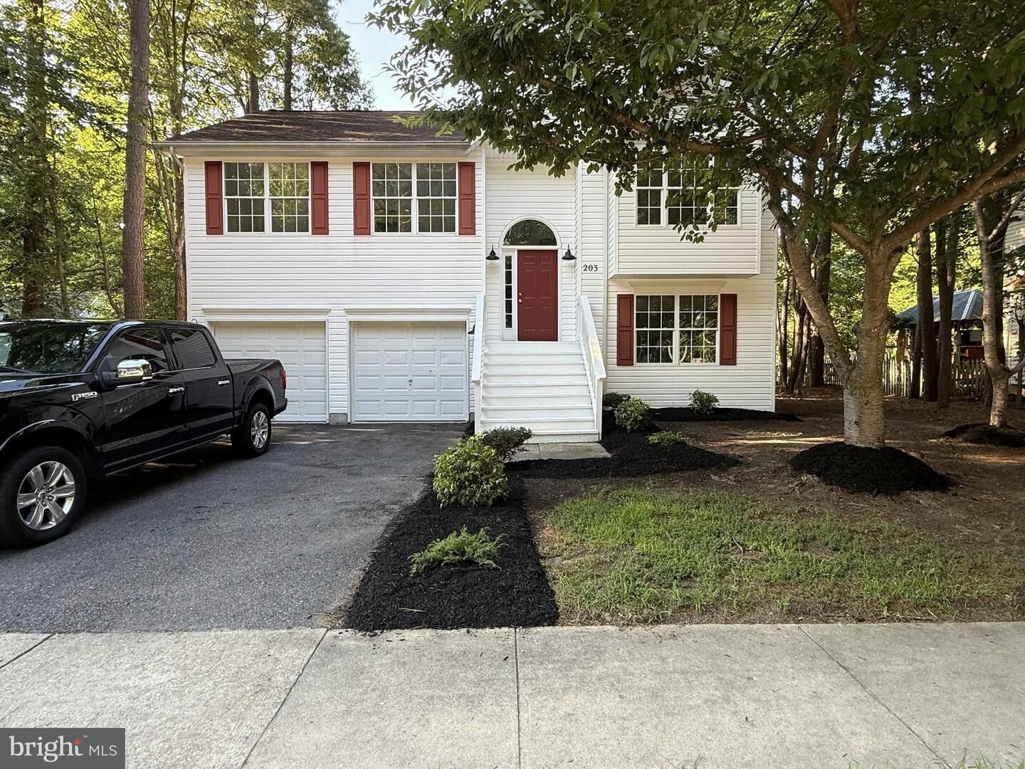 Property Photo: 203 Timber Lane MD 21638