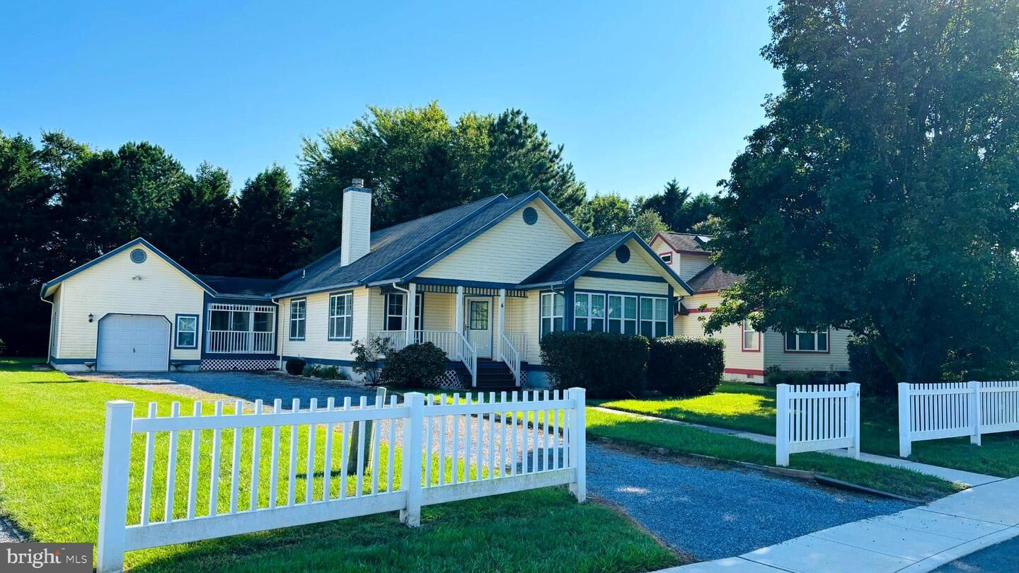 Property Photo: 4 Amandas Way DE 19970