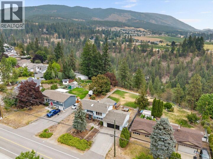 Property Photo:  3349 Webber Road  BC V4T 1G6 