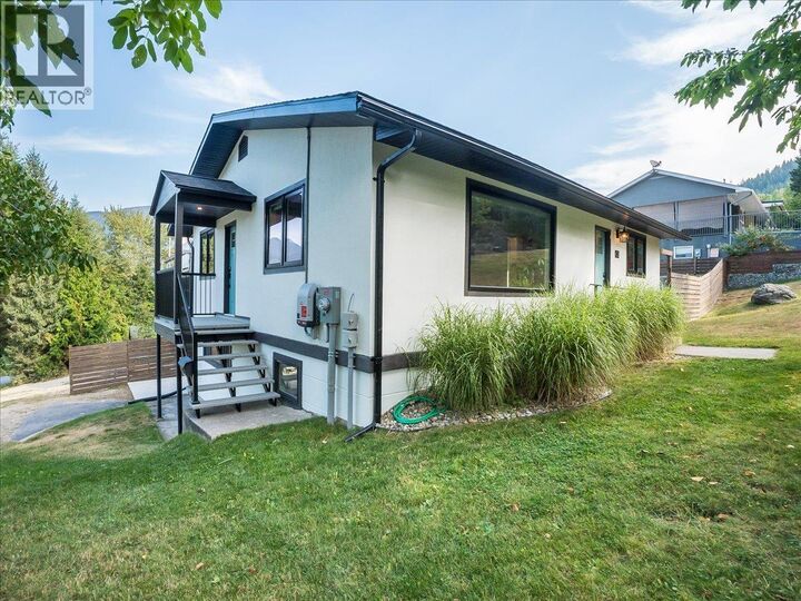 Property Photo:  603 Delbruck Street  BC V1L 5L8 