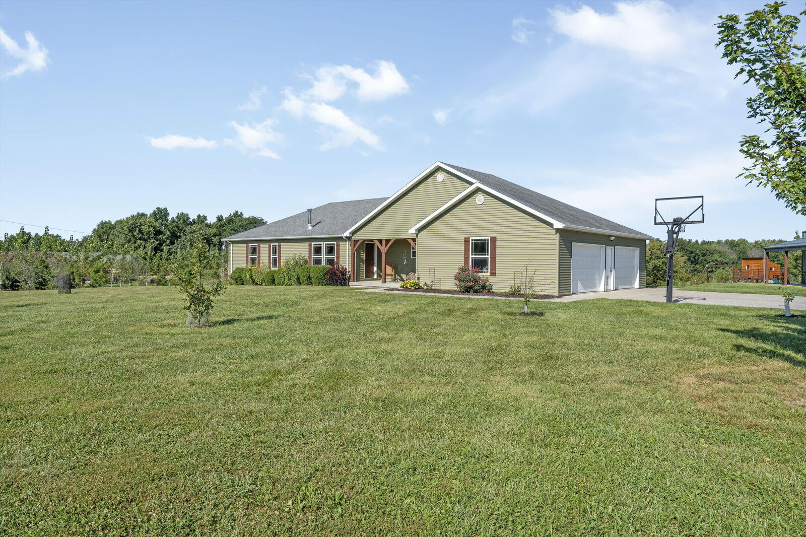 Property Photo: 3770 Ee &Amp G Rd MO 65284