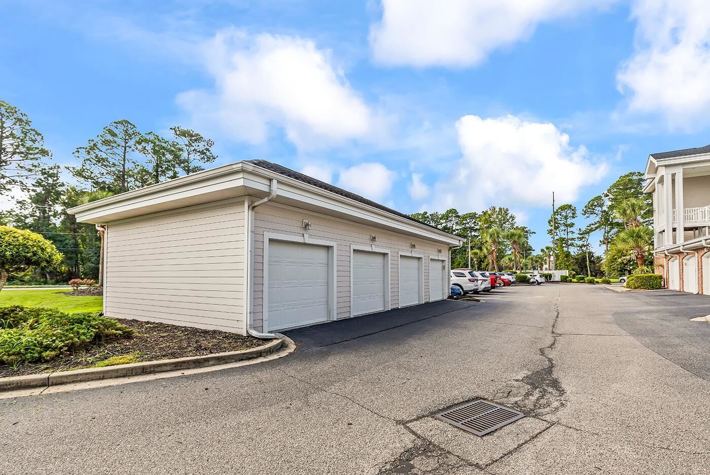Property Photo:  8G Dahlia Ct. 8G  SC 29577 