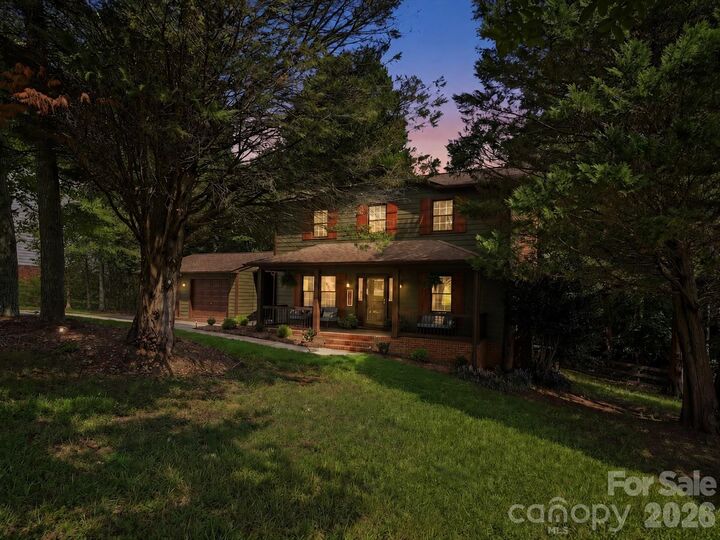 Property Photo: 2709 Stockwood Drive NC 28056