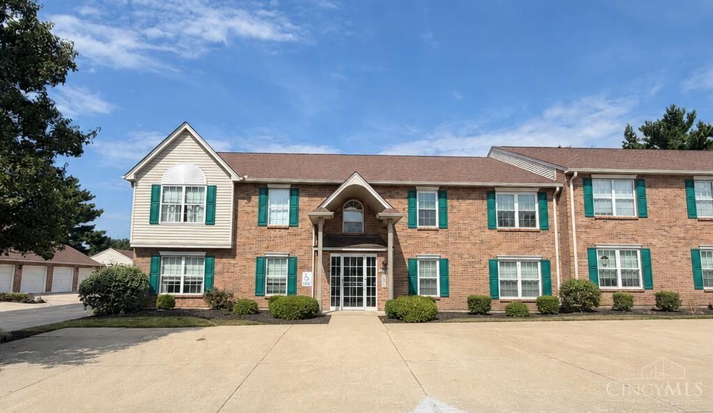 Property Photo: 8790 Carrousel Park Circle OH 45251