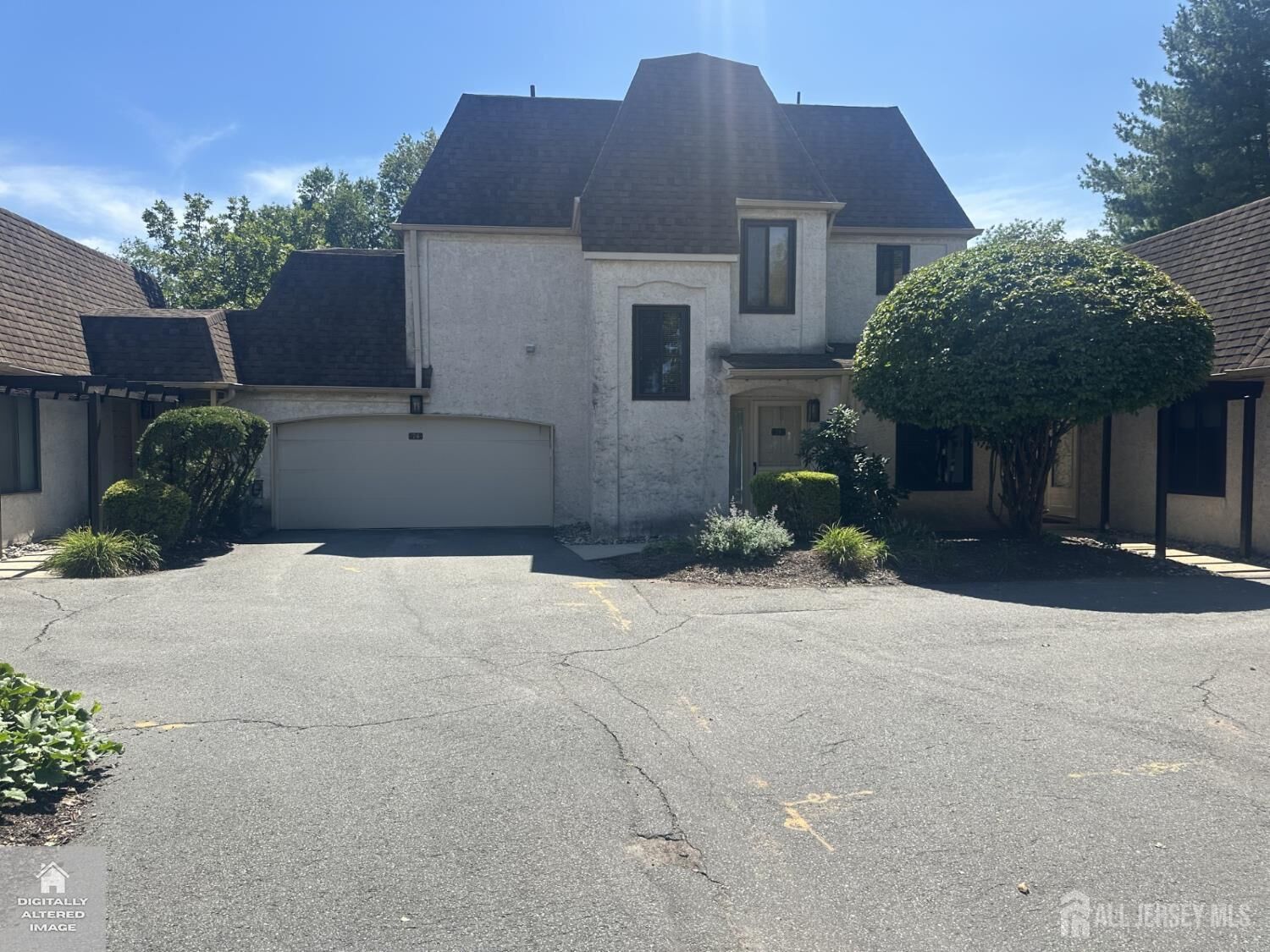 Property Photo:  74 Carriage Place  NJ 08820 