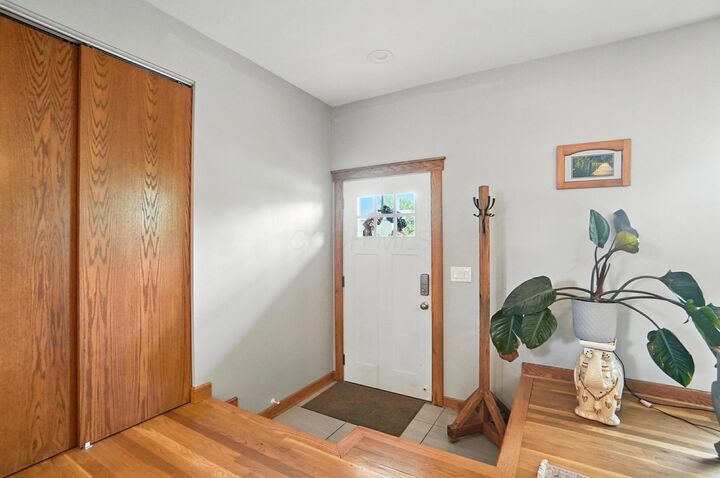 Property Photo:  3890 Tamara Drive  OH 43123 