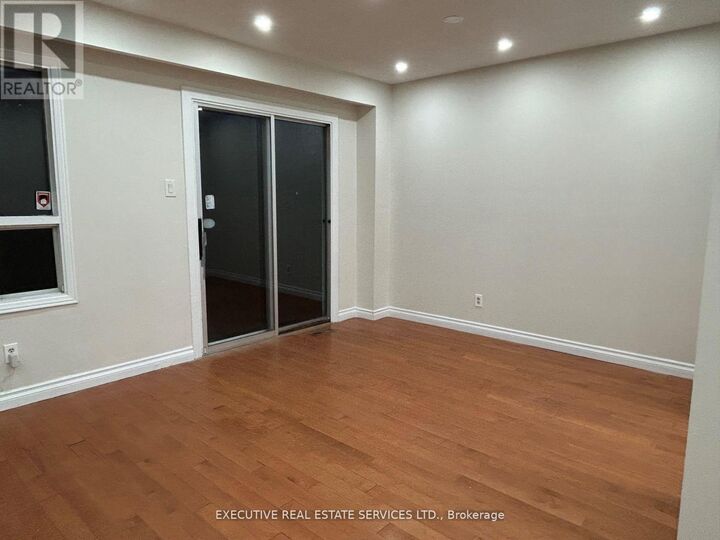 Property Photo: 90 Primrose Crescent ON L6Z 1E3