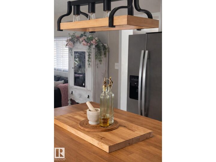 Property Photo:  #44 9501 104 Ave  AB T7P 1M7 