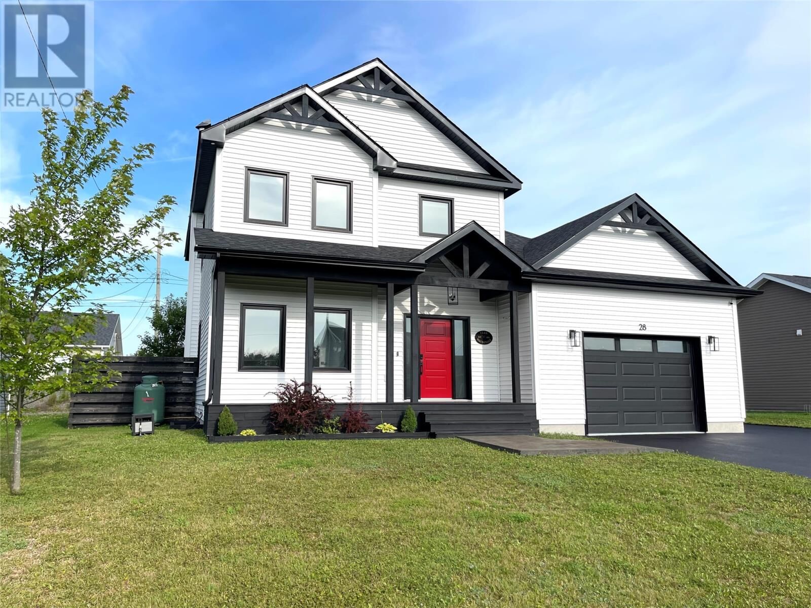 Property Photo:  28 Ivanys Road  NL A2B 0A9 
