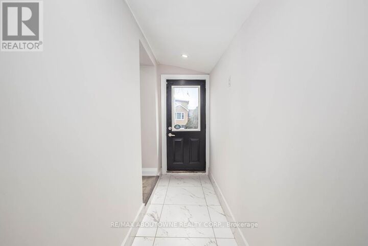 Property Photo: 131 West Avenue North ON L8L 5C4