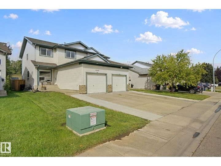 Property Photo:  15618 141 St NW  AB T6V 1T3 