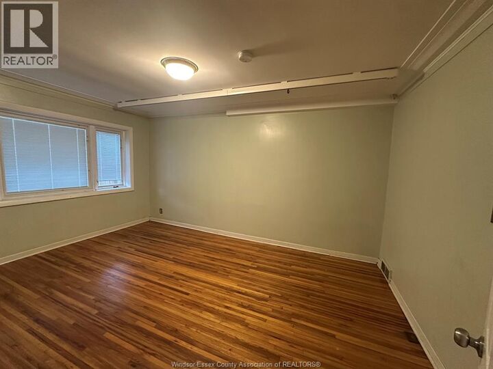 Property Photo:  4360 Howard Avenue  ON N9G 1P4 