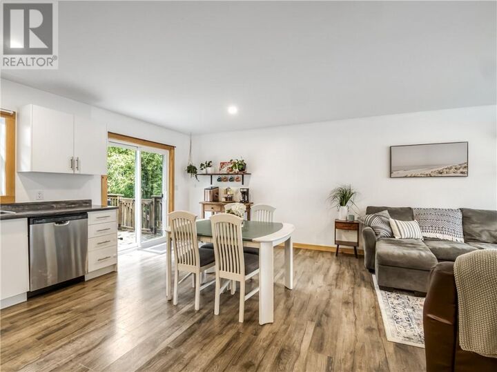 Property Photo:  29 Pioneer Street W  ON P0M 2G0 