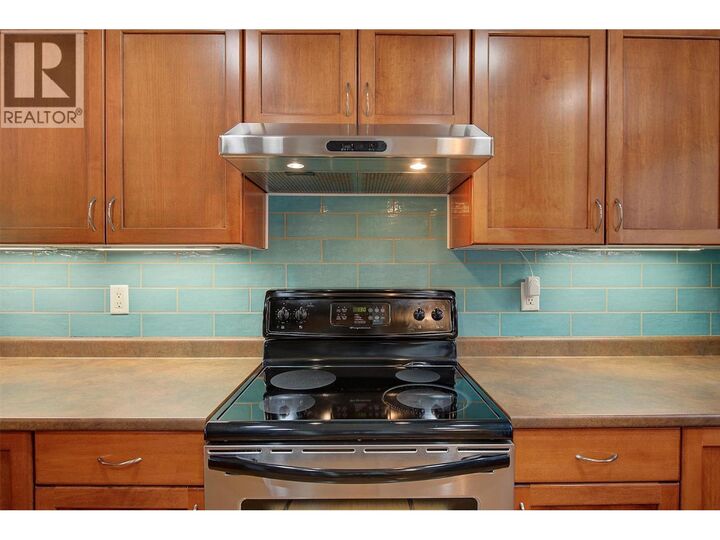 Property Photo:  788 Rutland Road North 6  BC V1X 8B4 