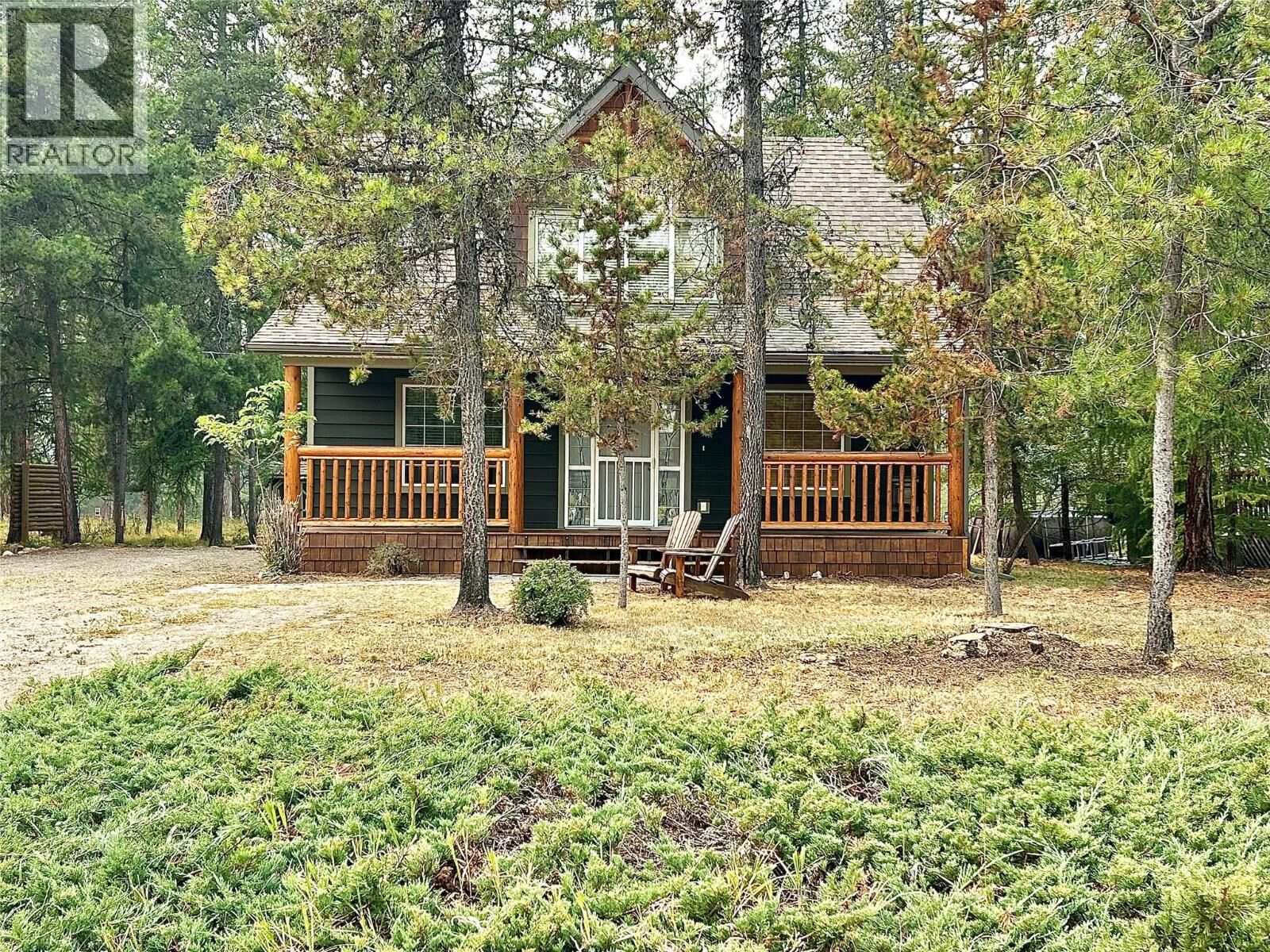 Property Photo:  211 Forest Crowne Close  BC V1A 3N2 