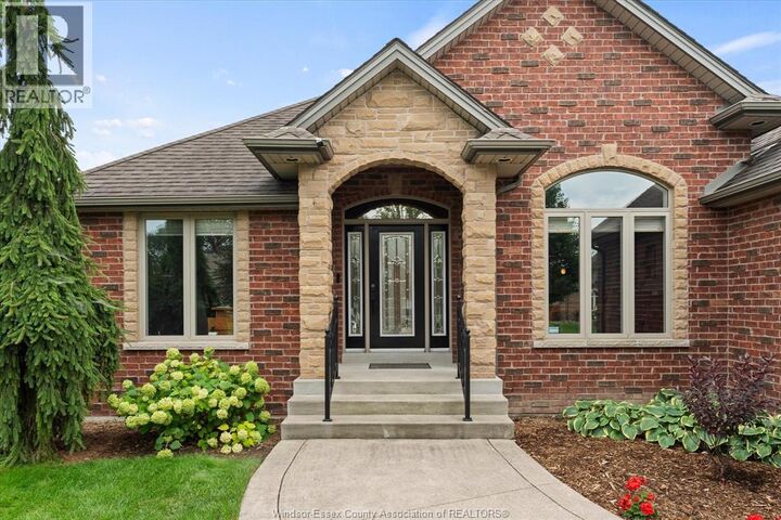 Property Photo:  1031 Huntington Boulevard  ON N0R 1A0 
