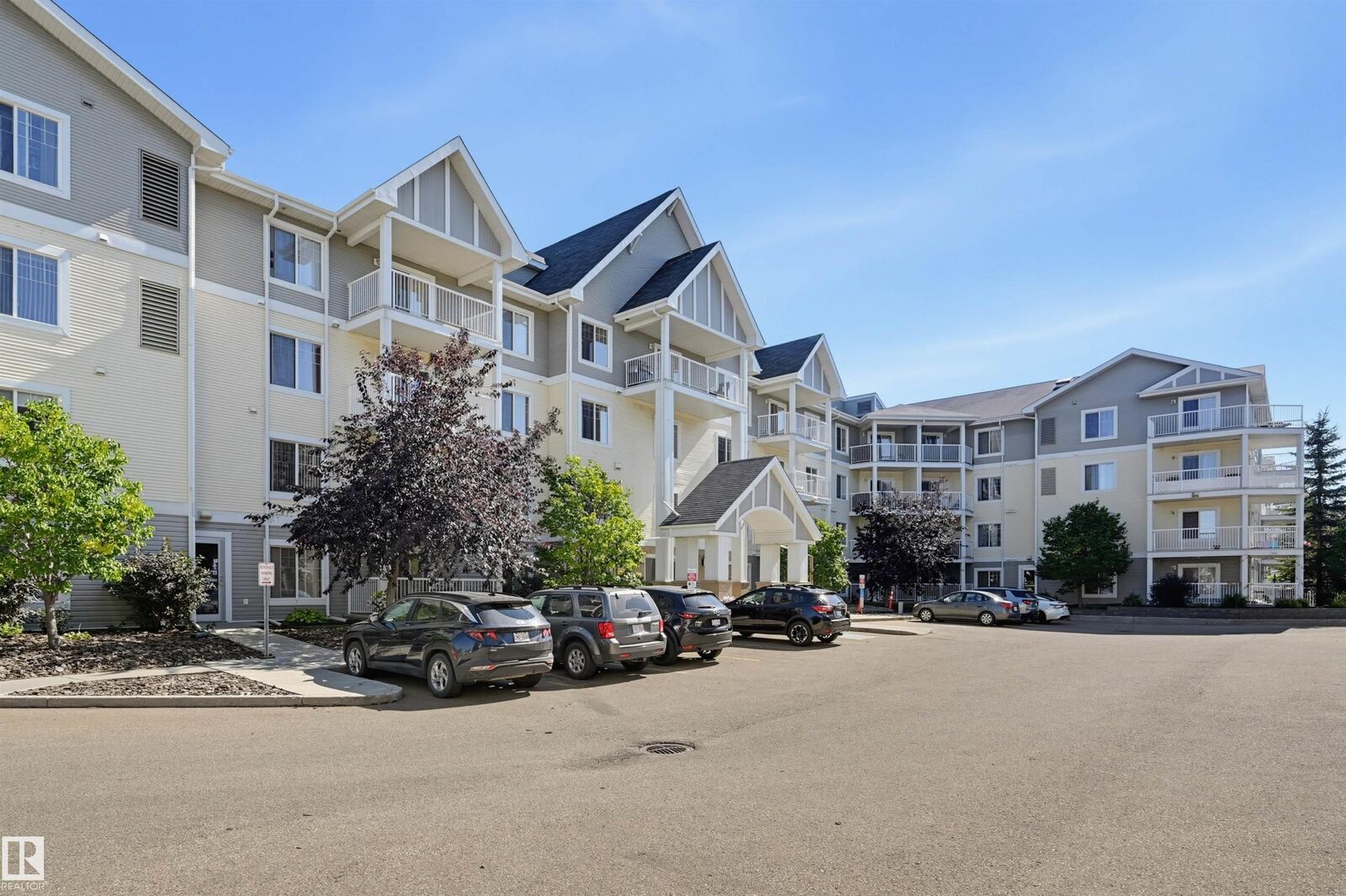 Property Photo:  2204 44 Avenue NW 208  AB T6T 0G5 