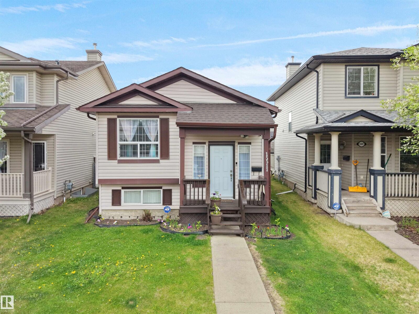 Property Photo:  15511 45 Street NW  AB T5Y 3G8 