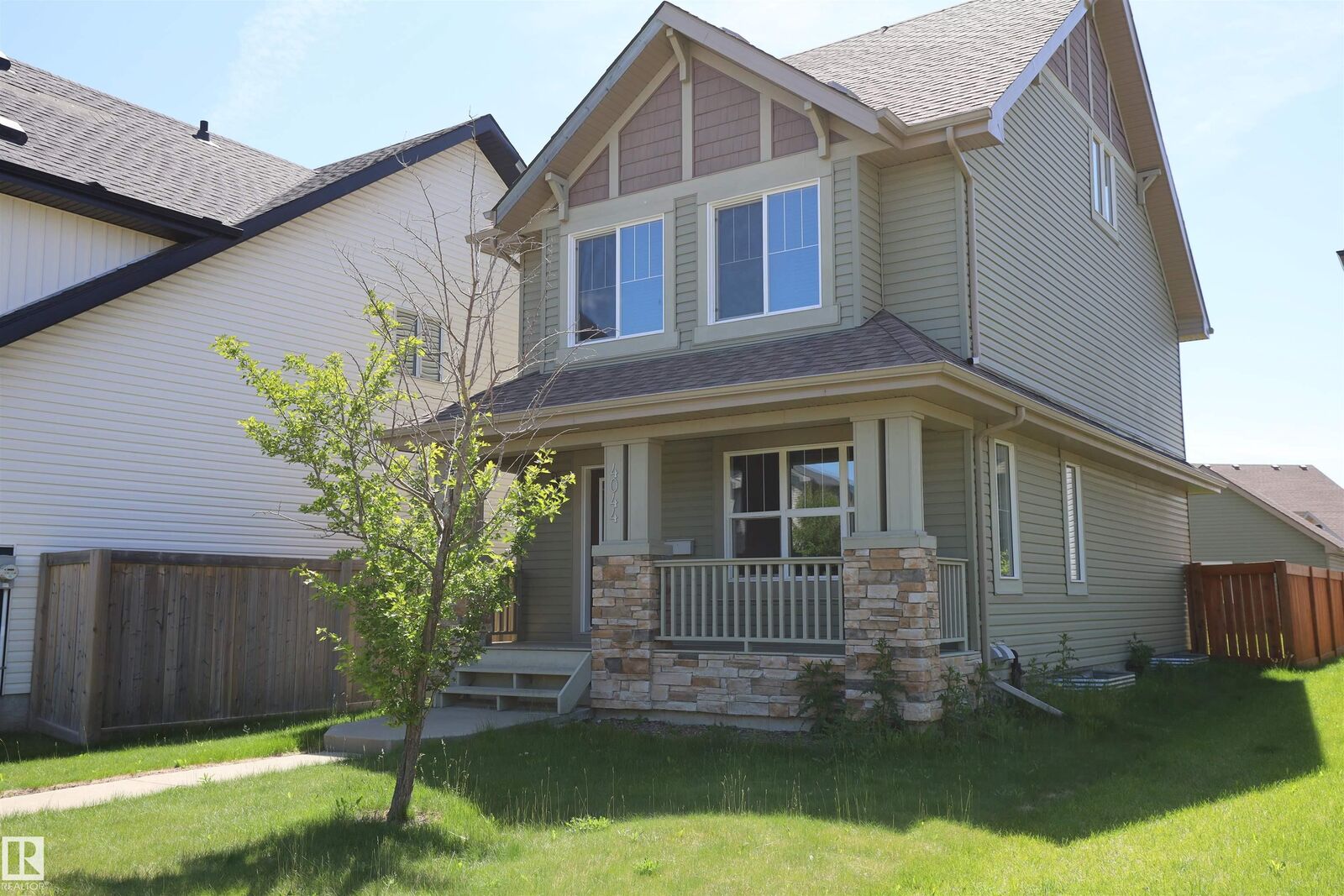 Property Photo:  4044 Alexander Way SW  AB T6W 2C6 