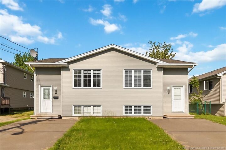 Property Photo:  91-93 Second Avenue  NB E1C 7Y1 