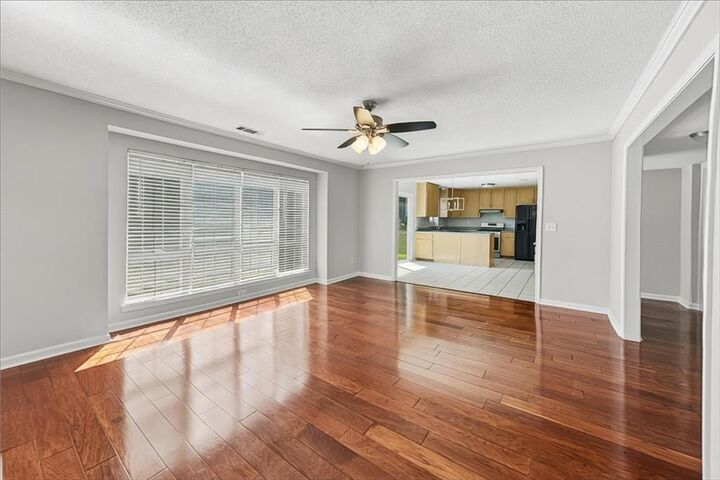 Property Photo:  509 Horseshoe Circle  GA 30281 