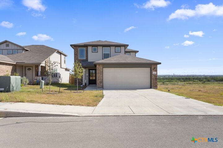 Property Photo: 11221 Hollinger Circle TX 78109