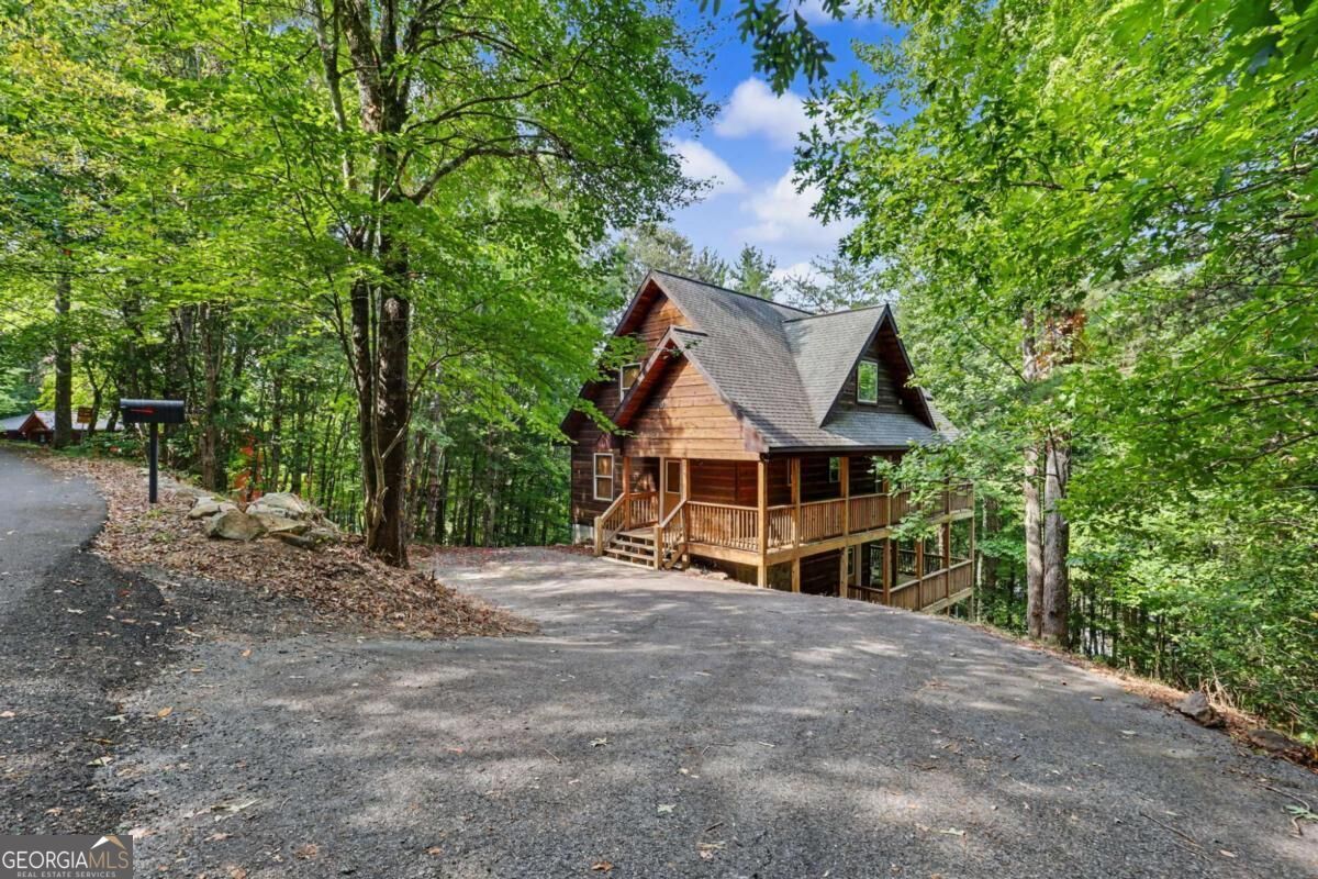 Property Photo:  482 High Street  GA 30582 